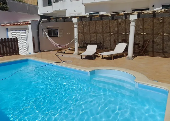 住宿加早餐酒店 Alegria 埃里塞拉