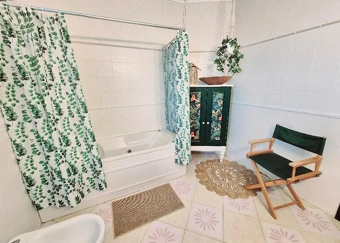 住宿加早餐酒店 Alegria 埃里塞拉